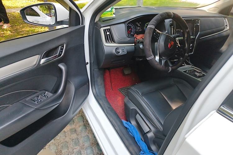 Used Roewe i6 New Energy 2019 PLUS 50T 4G Connected Glory Luxury Edition Driver Seat
