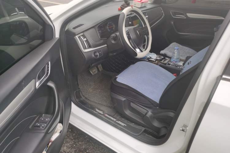 Used Roewe i6 New Energy 2019 PLUS 50T 4G Connected Glory Luxury Edition Driver Seat