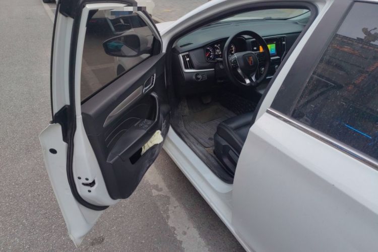 Used Roewe i6 New Energy 2019 PLUS 50T 4G Connected Glory Luxury Edition Driver Seat