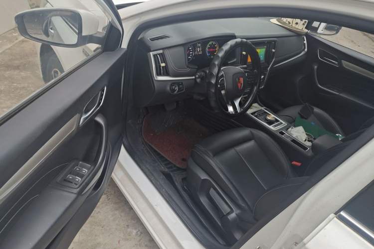 Used Roewe i6 New Energy 2019 PLUS 50T 4G Connected Glory Luxury Edition Driver Seat
