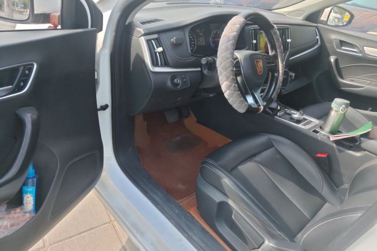 Used Roewe i6 New Energy 2019 PLUS 50T 4G Connected Glory Luxury Edition Driver Seat