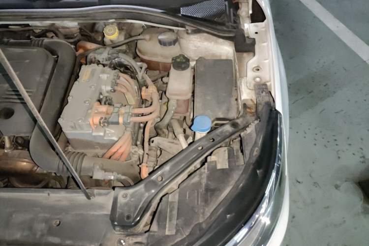 Used Roewe i6 New Energy 2019 PLUS 50T 4G Connected Glory Luxury Edition Engine Bay Left