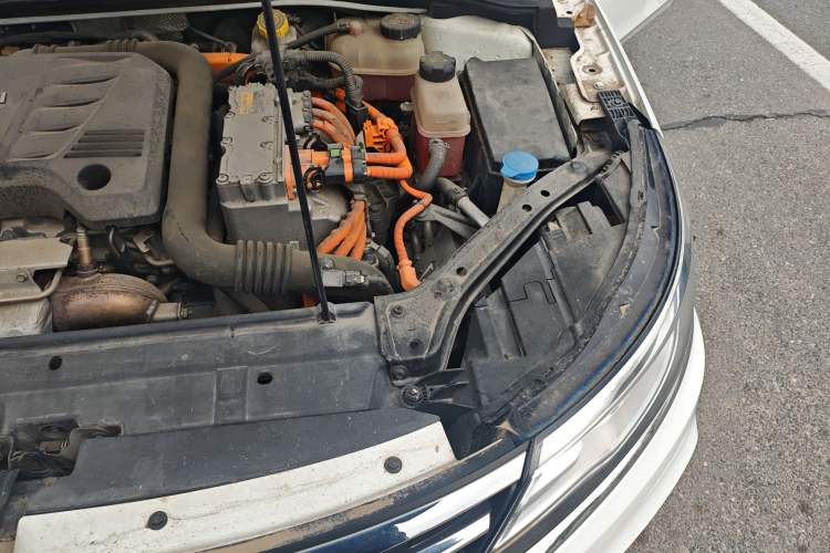 Used Roewe i6 New Energy 2019 PLUS 50T Internet Glory Flagship Edition Engine Bay Left
