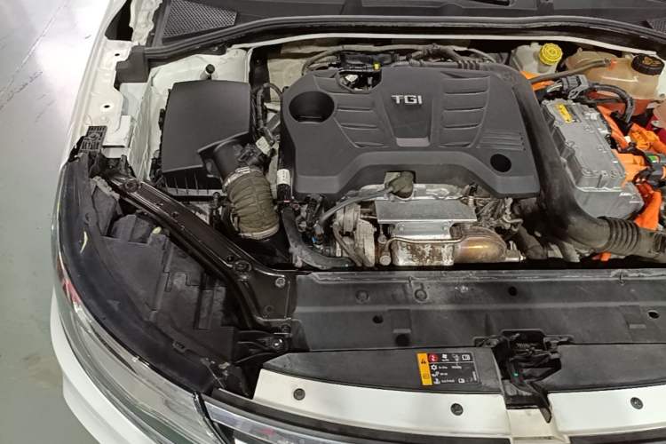 Used Roewe i6 New Energy 2019 PLUS 50T Internet Glory Flagship Edition Engine Bay Right
