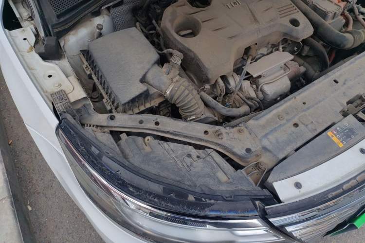 Used Roewe i6 New Energy 2019 PLUS 50T 4G Connected Glory Luxury Edition Engine Bay Right
