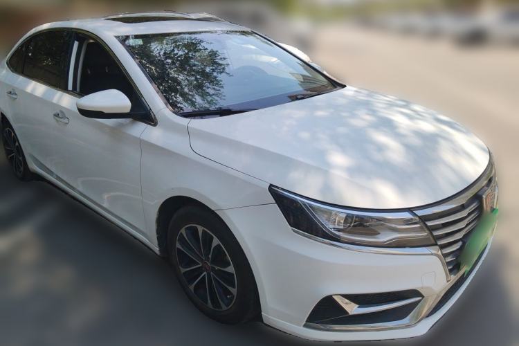 Used Roewe i6 New Energy 2019 PLUS 50T Internet Glory Flagship Edition Front Right 45 Deg