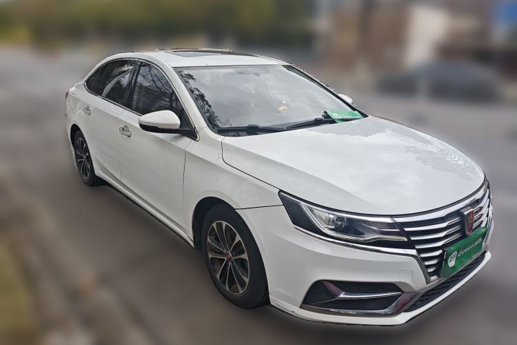 Used Roewe i6 New Energy 2019 PLUS 50T Internet Glory Flagship Edition Front Right 45 Deg