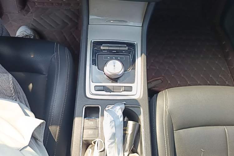 Used Roewe i6 New Energy 2019 PLUS 50T Internet Glory Flagship Edition Gear Lever