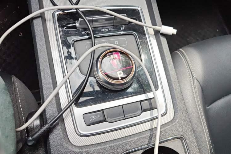 Used Roewe i6 New Energy 2019 PLUS 50T 4G Connected Glory Luxury Edition Gear Lever