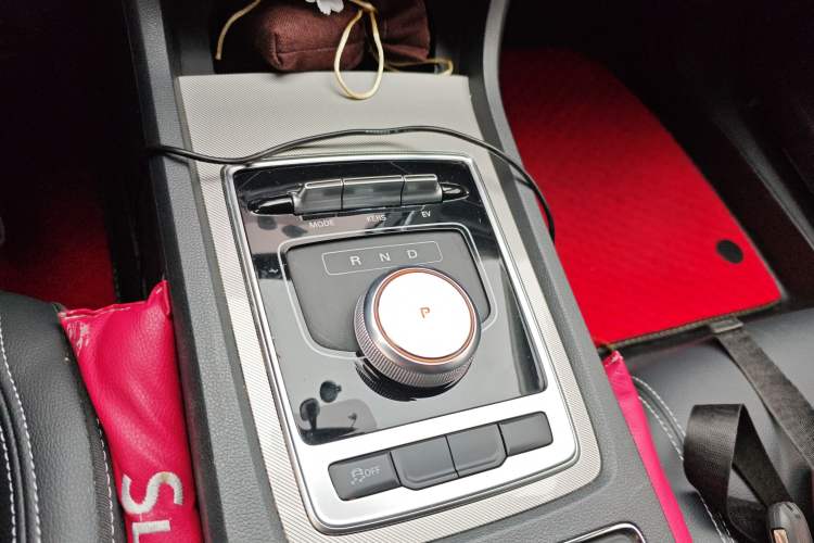 Used Roewe i6 New Energy 2019 PLUS 50T Internet Glory Flagship Edition Gear Lever