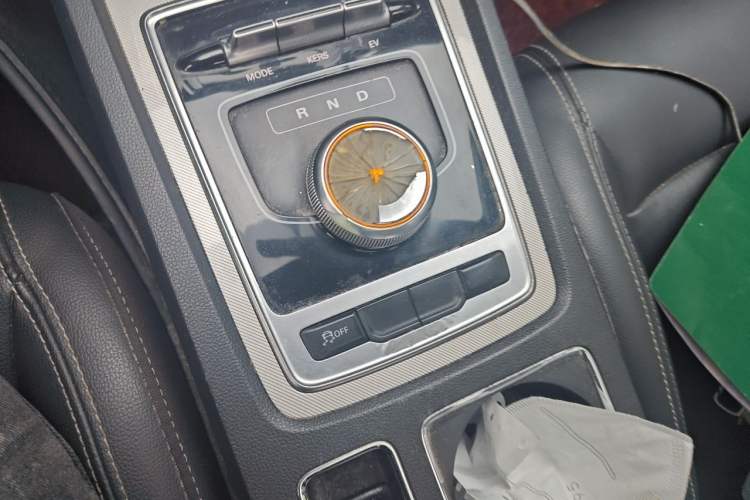 Used Roewe i6 New Energy 2019 PLUS 50T 4G Connected Glory Luxury Edition Gear Lever
