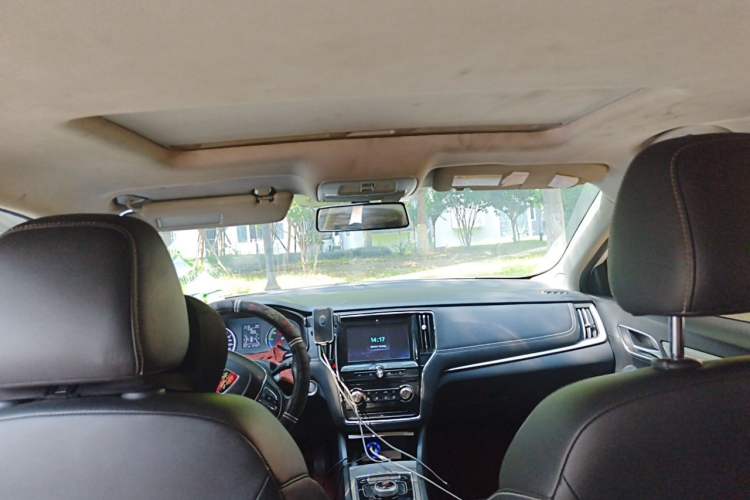 Used Roewe i6 New Energy 2019 PLUS 50T 4G Connected Glory Luxury Edition Headliner