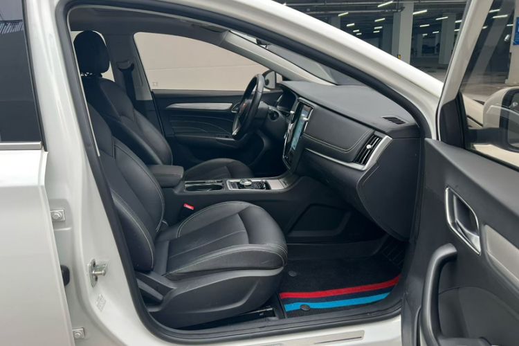 Used Roewe i6 New Energy 2019 PLUS 50T Internet Glory Flagship Edition Interior 3