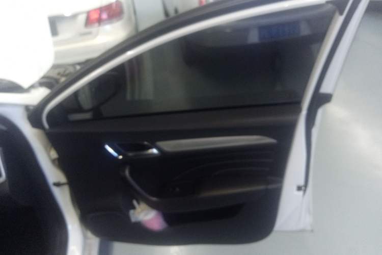 Used Roewe i6 New Energy 2019 PLUS 50T Internet Glory Flagship Edition Interior 5