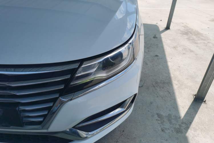 Used Roewe i6 New Energy 2019 PLUS 50T Internet Glory Flagship Edition Left Front Headlight