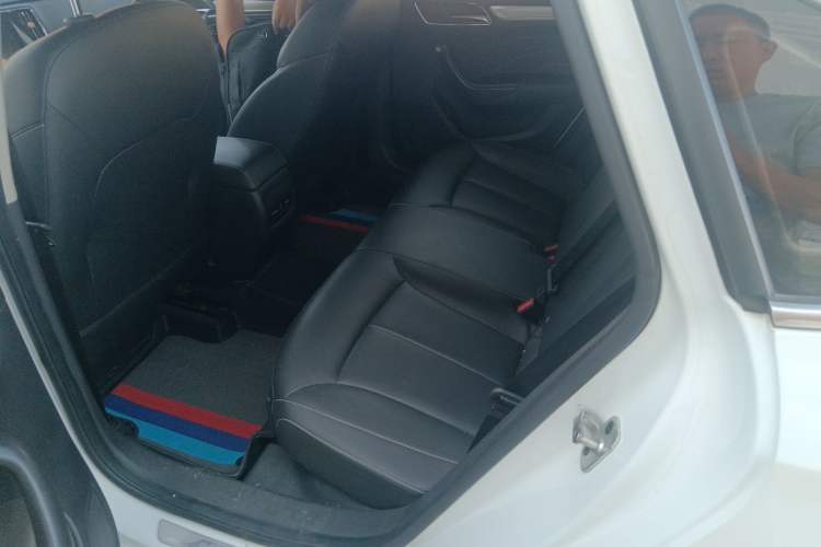 Used Roewe i6 New Energy 2019 PLUS 50T Internet Glory Flagship Edition Left Rear Seat