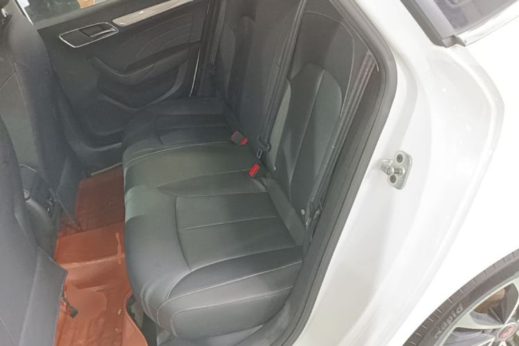 Used Roewe i6 New Energy 2019 PLUS 50T Internet Glory Flagship Edition Left Rear Seat