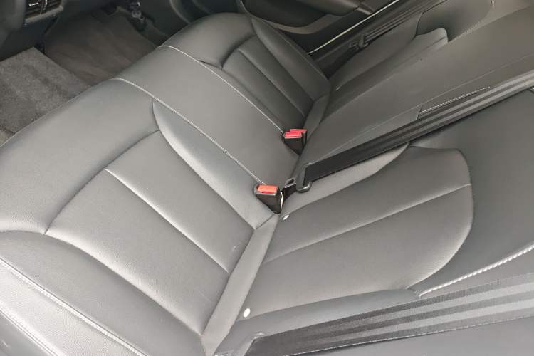Used Roewe i6 New Energy 2019 PLUS 50T Internet Glory Flagship Edition Left Rear Seat