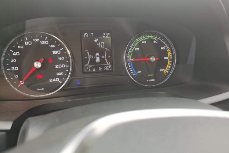 Used Roewe i6 New Energy 2019 PLUS 50T 4G Connected Glory Luxury Edition Odometer Close Up