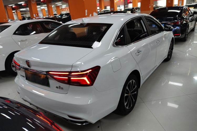Used Roewe i6 New Energy 2019 PLUS 50T 4G Connected Glory Luxury Edition Rear Right 45 Deg