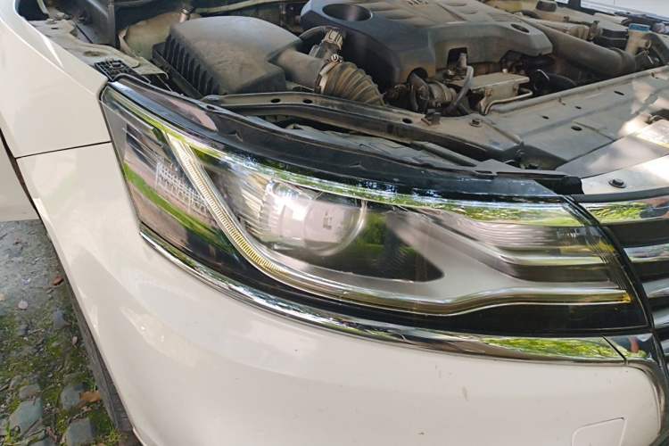Used Roewe i6 New Energy 2019 PLUS 50T 4G Connected Glory Luxury Edition Right Front Headlight