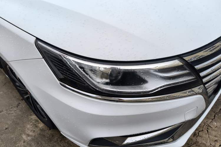 Used Roewe i6 New Energy 2019 PLUS 50T 4G Connected Glory Luxury Edition Right Front Headlight