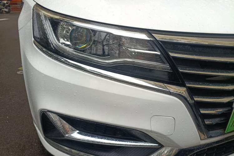 Used Roewe i6 New Energy 2019 PLUS 50T 4G Connected Glory Luxury Edition Right Front Headlight