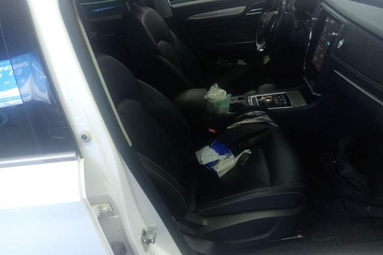 Used Roewe i6 New Energy 2019 PLUS 50T Internet Glory Flagship Edition Right Front Seat