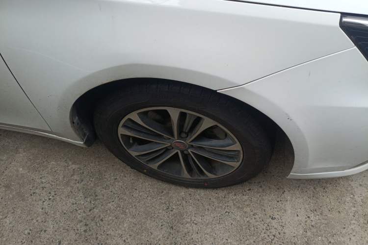 Used Roewe i6 New Energy 2019 PLUS 50T Internet Glory Flagship Edition Right Front Wheel Hub