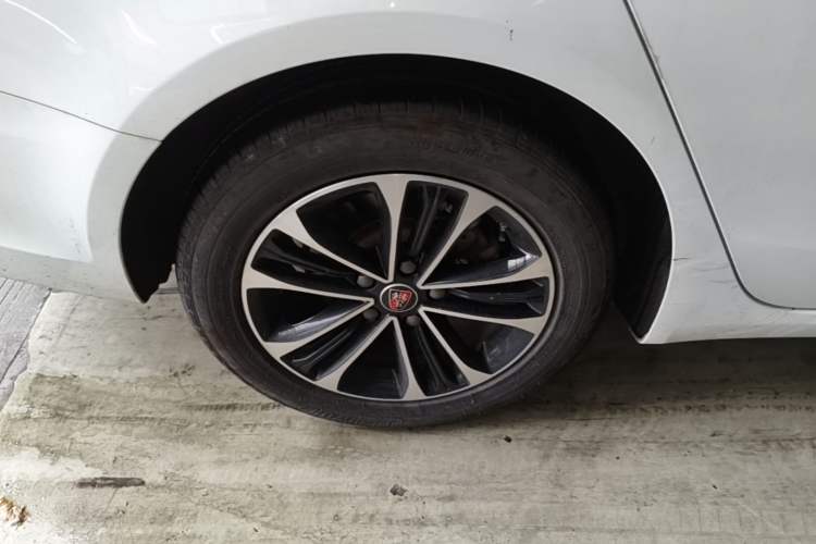 Used Roewe i6 New Energy 2019 PLUS 50T Internet Glory Flagship Edition Right Rear Wheel Hub