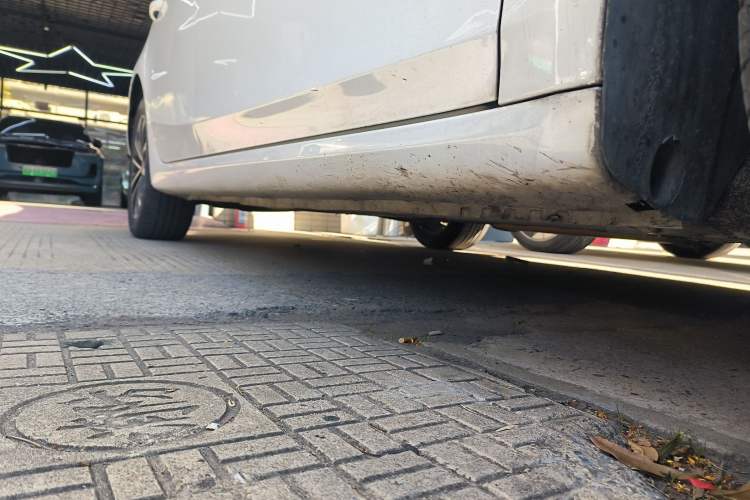 Used Roewe i6 New Energy 2019 PLUS 50T Internet Glory Flagship Edition Right Side Sill