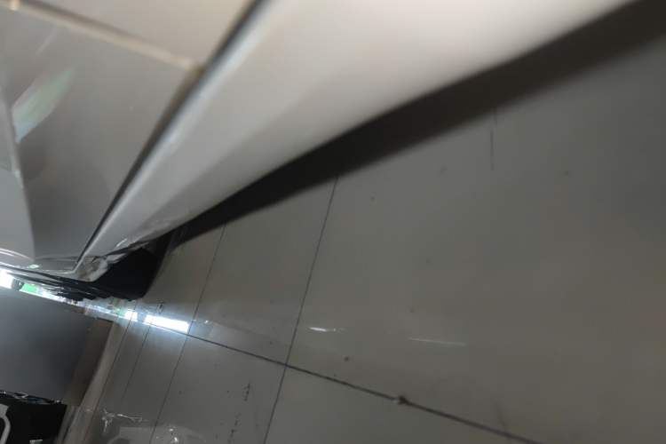 Used Roewe i6 New Energy 2019 PLUS 50T Internet Glory Flagship Edition Right Side Sill