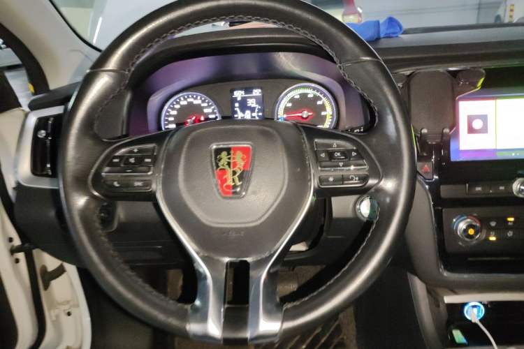 Used Roewe i6 New Energy 2019 PLUS 50T 4G Connected Glory Luxury Edition Steering Wheel