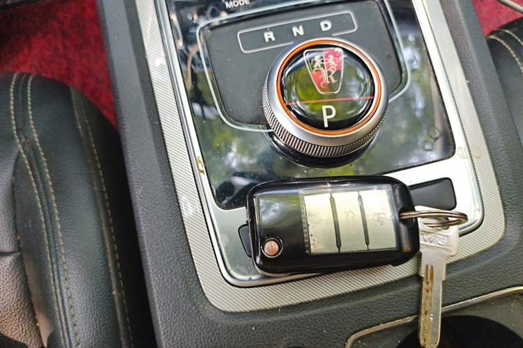 Used Roewe i6 New Energy 2019 PLUS 50T 4G Connected Glory Luxury Edition Vehicle Key