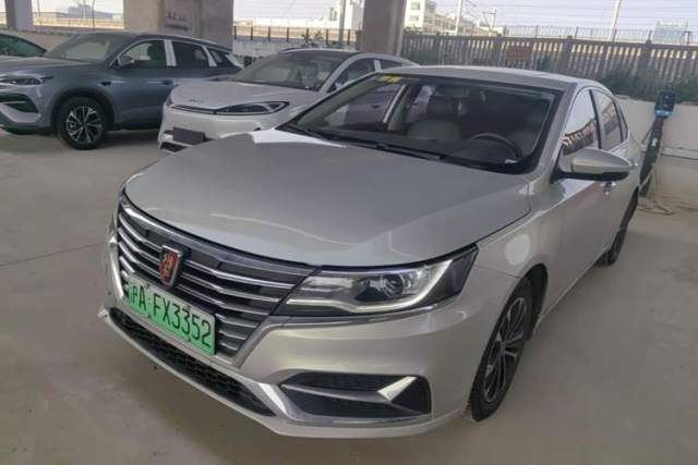 Used Roewe i6 New Energy 2019 PLUS 50T 4G Connected Glory Luxury Edition