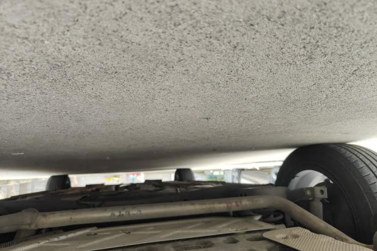 Used Roewe i6 New Energy 2019 PLUS 50T 4G Connected Glory Luxury Edition Chassis Rear