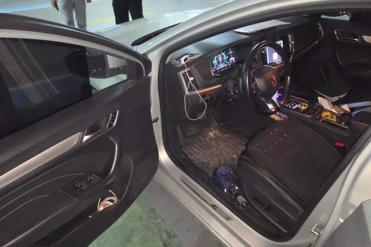 Used Roewe i6 New Energy 2019 PLUS 50T Internet Glory Flagship Edition Driver Seat