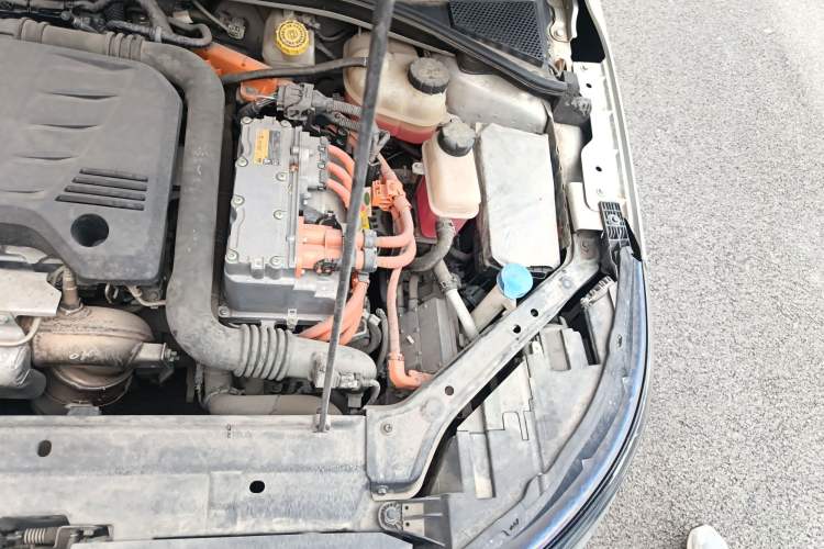 Used Roewe i6 New Energy 2019 PLUS 50T Internet Glory Flagship Edition Engine Bay Left