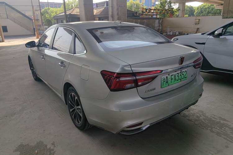 Used Roewe i6 New Energy 2019 PLUS 50T 4G Connected Glory Luxury Edition Rear Left 45 Deg