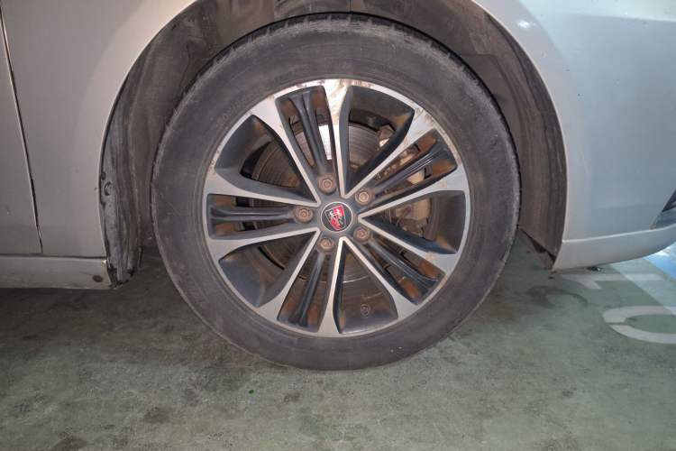 Used Roewe i6 New Energy 2019 PLUS 50T Internet Glory Flagship Edition Right Front Wheel Hub