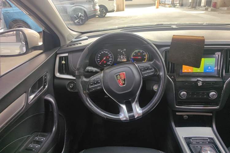 Used Roewe i6 New Energy 2019 PLUS 50T 4G Connected Glory Luxury Edition Steering Wheel