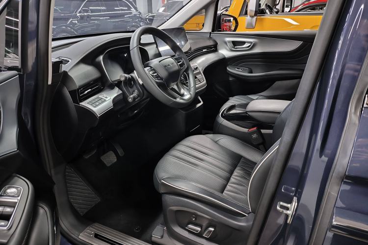 Used Roewe iMAX8 2022 400TGI Celebration Edition Interior 1