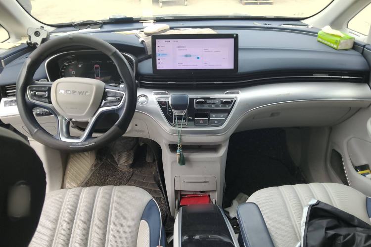 Used Roewe iMAX8 2022 400TGI Prestige Edition Center Console