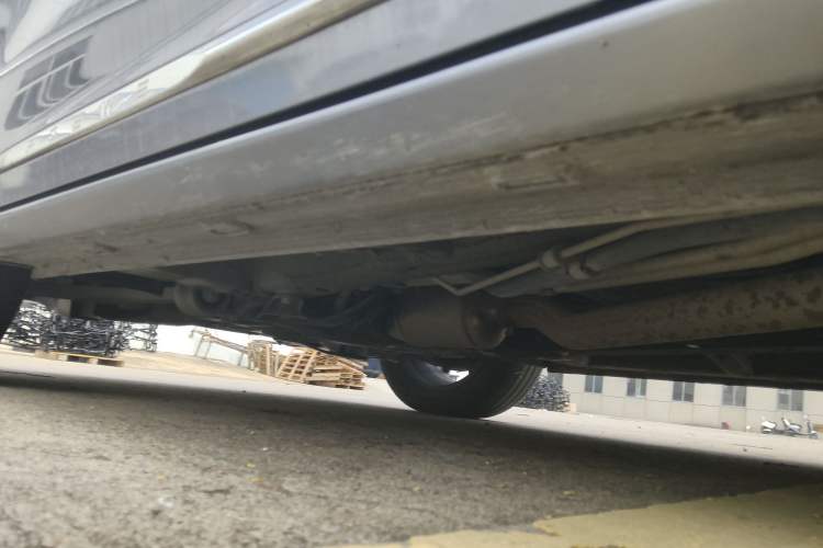 Used Roewe iMAX8 2022 400TGI Prestige Edition Chassis Front Left