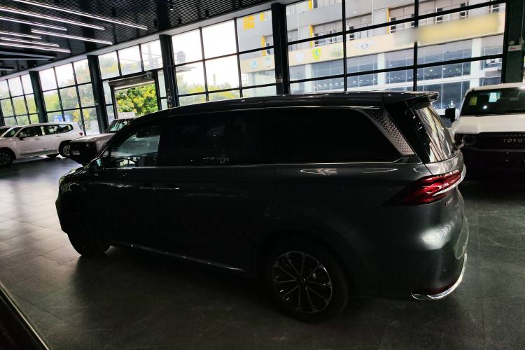 Used Roewe iMAX8 2023 400TGI Comfort Edition Exterior 5