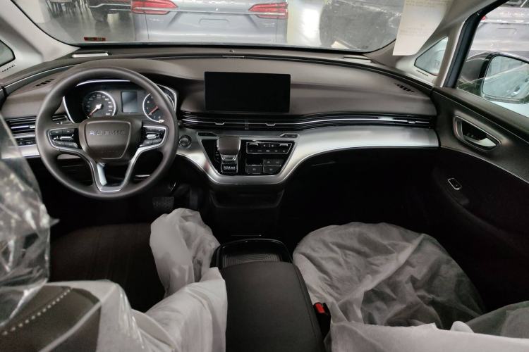 Used Roewe iMAX8 2023 400TGI Comfort Edition Interior 2