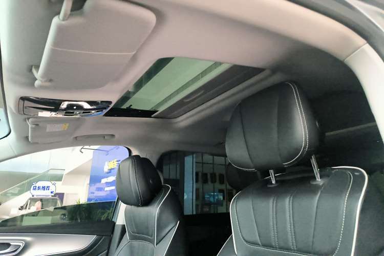 Used Roewe iMAX8 2022 400TGI Flagship Edition Headliner