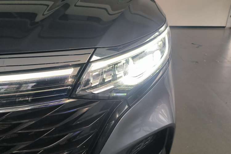 Used Roewe iMAX8 2022 400TGI Flagship Edition Left Front Headlight