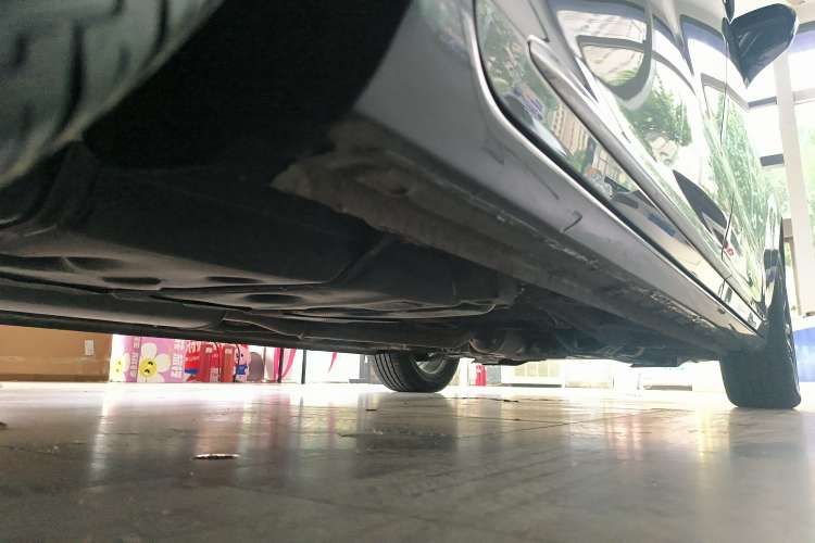 Used Roewe iMAX8 2022 400TGI Flagship Edition Right Side Sill