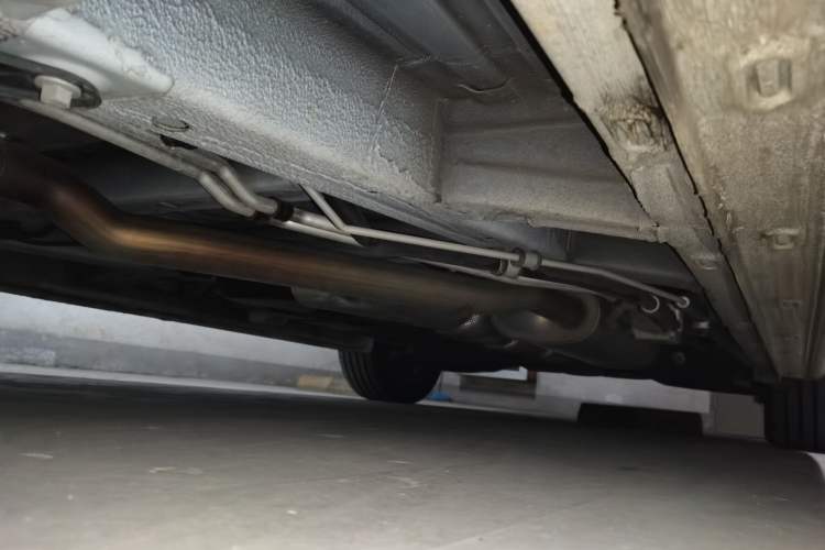 Used Roewe iMAX8 2023 400TGI Comfort Edition Chassis Front Left